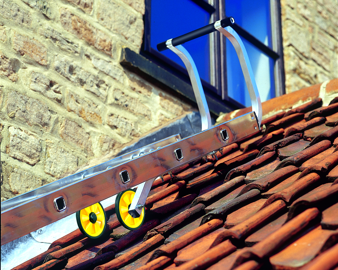 Roof Ladders and Scaffolding Safety